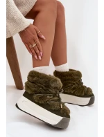 Dámské sněhule na masivní platformě s a kožešinou model 21711522 - Boto Dámské sněhule na masivní platformě s a kožešinou model 21711522 - Boto