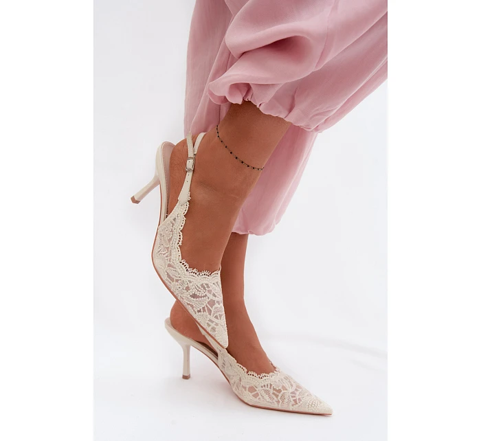 Krajkové Sandály na Podpatku Světle Béžové model 22103019 - Boto