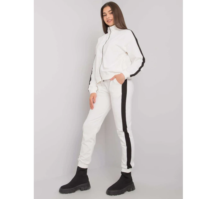 Súprava RV KMPL 6769.19 ecru Súprava RV KMPL 6769.19 ecru