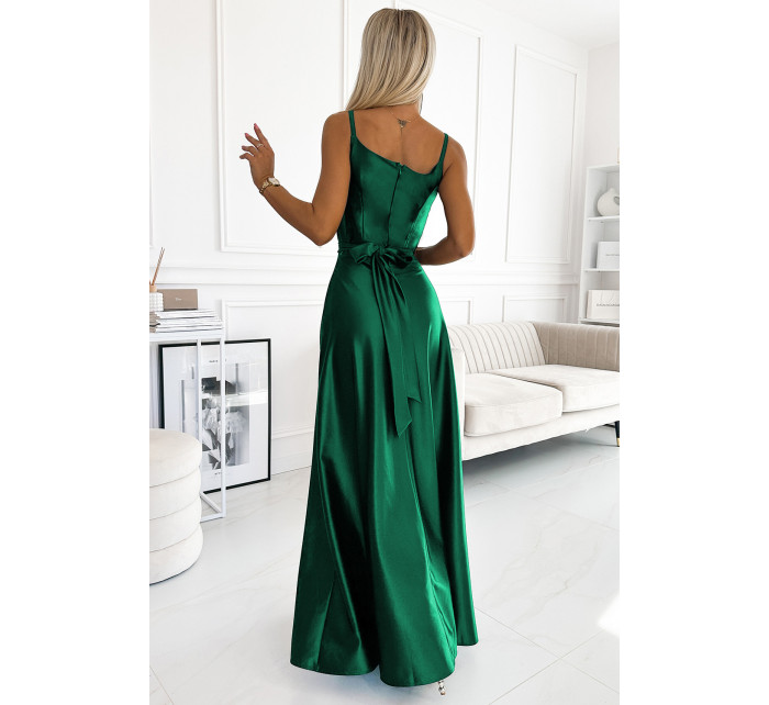 JULIET - Elegantné dlhé dámske saténové šaty vo fľaškovo zelenej farbe s výstrihom 512-1