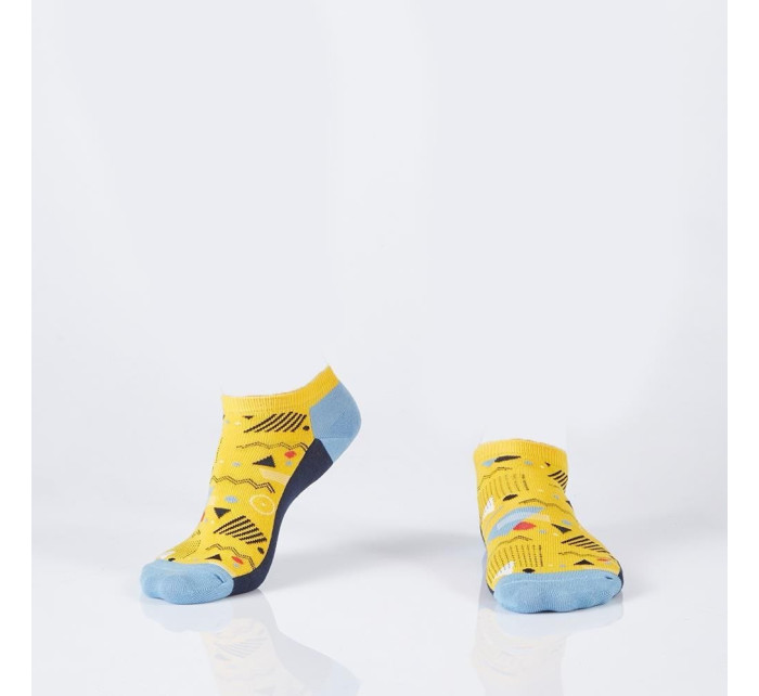Tmavomodré a modré pánske krátke ponožky s geometrickými vzormi