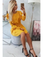 Šaty s model 18743670 volány hořčicové barvy - K-Fashion Šaty s model 18743670 volány hořčicové barvy - K-Fashion
