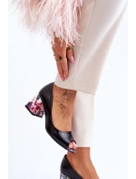 Kožené lodičky s ozdobným podpatkem Boty Černá model 21615894 - Boto