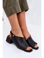 Kožené Dámské Sandály Na Klínku model 21697483 Černé - Maciejka