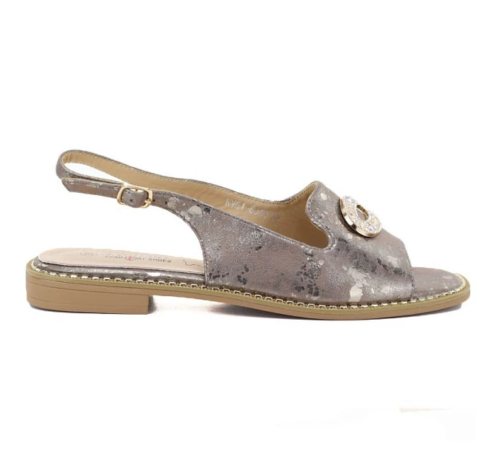 Dámske ploché sandále s cínovým zdobením S.Barski 61-6040