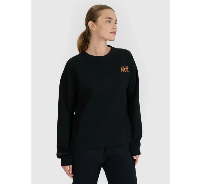 Dámské tričko oversize s potiskem a dlouhým rukávem model 21434571 - 4F Dámské tričko oversize s potiskem a dlouhým rukávem model 21434571 - 4F