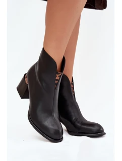 Topánky na podpätku model 217727 Krok vo veľkom štýle