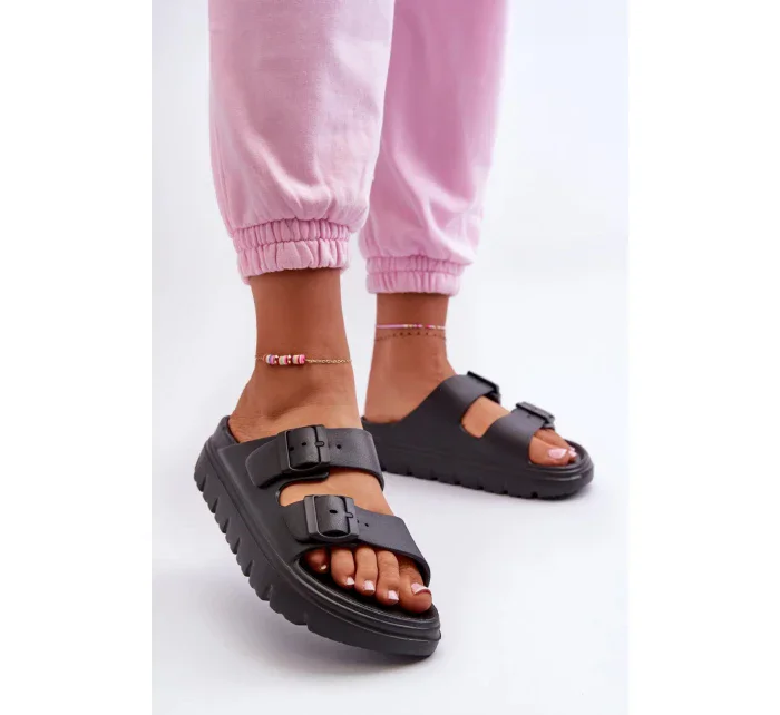 Dámske žabky / papuče 24SD97-5610 Black - NOVINKY