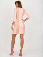Sukienka LK SK model 18547510 brzoskwiniowy - FPrice
