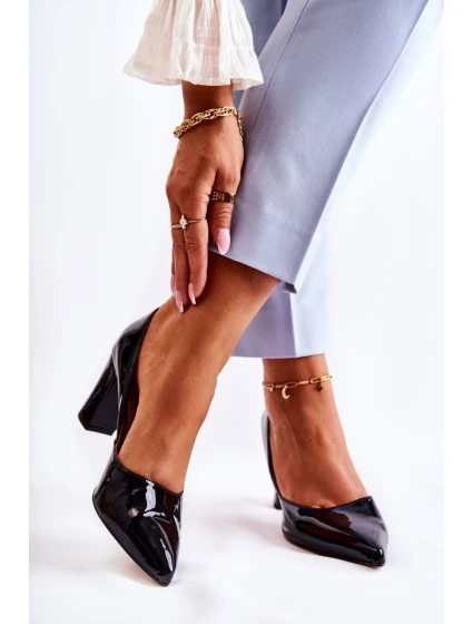 Modne Lakierowane Czółenka Na Słupku Czarne Emotion