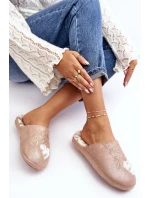 Błyszczące Kapcie Damskie Różowe Geraja