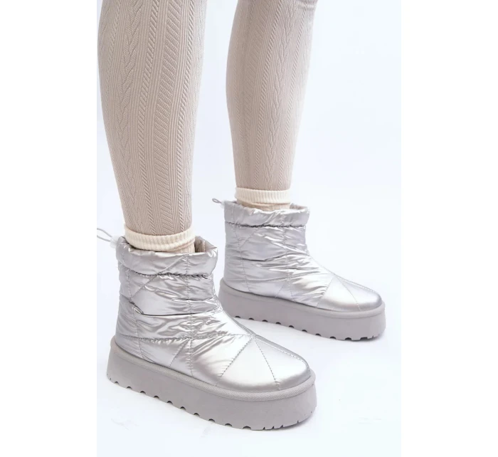 Dámské sněhule na masivní platformě model 21819220 Stříbrná - SEASTAR Dámské sněhule na masivní platformě model 21819220 Stříbrná - SEASTAR