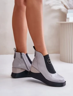 Patentované členkové topánky na klinoch Vinceza Grey