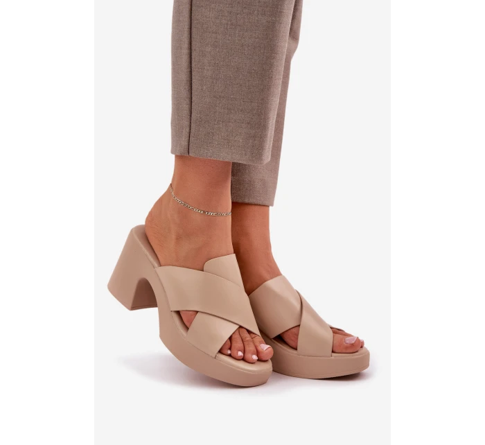 Lehké Pantofle Na Podpatku Z Eko Kůže Světle Béžové model 21684550 - Boto Lehké Pantofle Na Podpatku Z Eko Kůže Světle Béžové model 21684550 - Boto