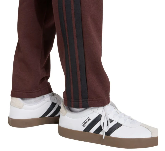 Pánské kalhoty Essentials 3Stripes Fleece hnědé model 21342770 - ADIDAS