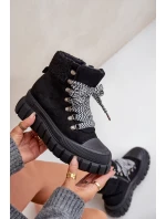 Dámské Zateplené Botky Trapery Na Platformě Černé model 21680175 - EVENTO Dámské Zateplené Botky Trapery Na Platformě Černé model 21680175 - EVENTO