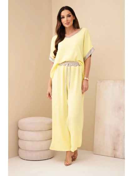 Viskóza so zlatým lemovaním žltá Viskóza so zlatým lemovaním žltá