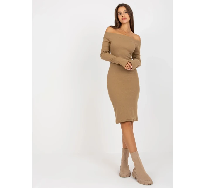 EM SK 674 šaty.26P tmavá lila EM SK 674 šaty.26P tmavá lila