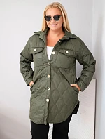Dámska prešívaná bunda vo veľkosti Plus Size s golierom a vreckami v khaki farbe