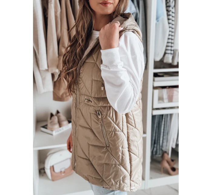 Dámska prechodná prešívaná vesta OLINVIA camel FashionStreet TY4835 Dámska prechodná prešívaná vesta OLINVIA camel FashionStreet TY4835