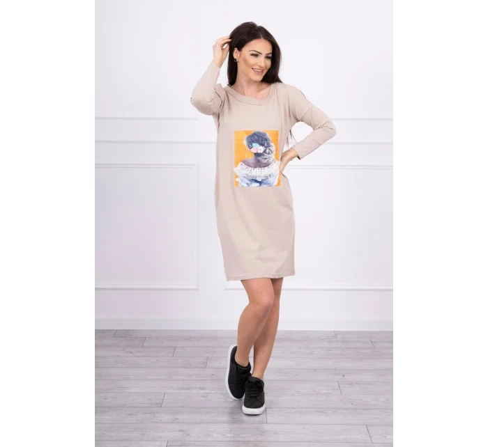 Šaty s 3D béžová model 18744124 - K-Fashion