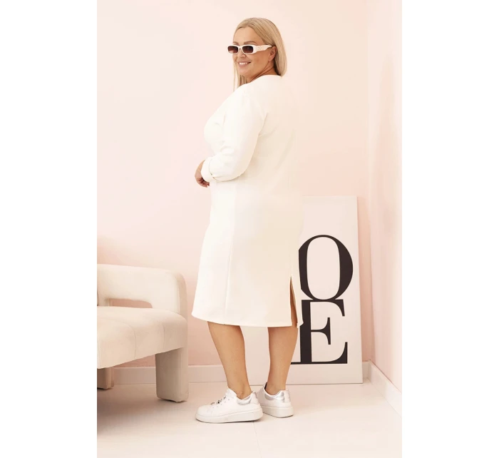 Dámské šaty Plus Size máslové s výstřihem do V a rukávem ecru