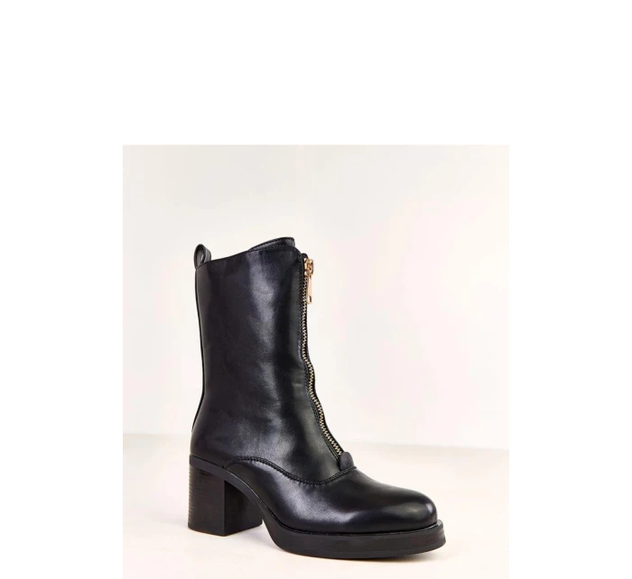 Topánky na podpätku model 219635 Solea