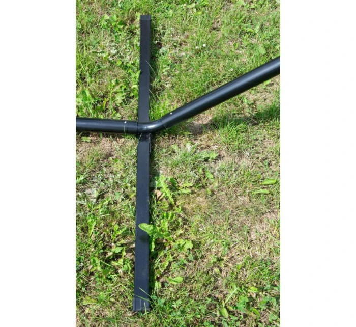 Kovový stojan HAMMOTA RACK 374x91x111 cm