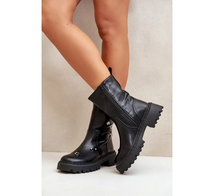 Botki Damskie Eko Skórzane Na Zamek Z Ozdobnymi Detalami Czarne Reritha Botki Damskie Eko Skórzane Na Zamek Z Ozdobnymi Detalami Czarne Reritha