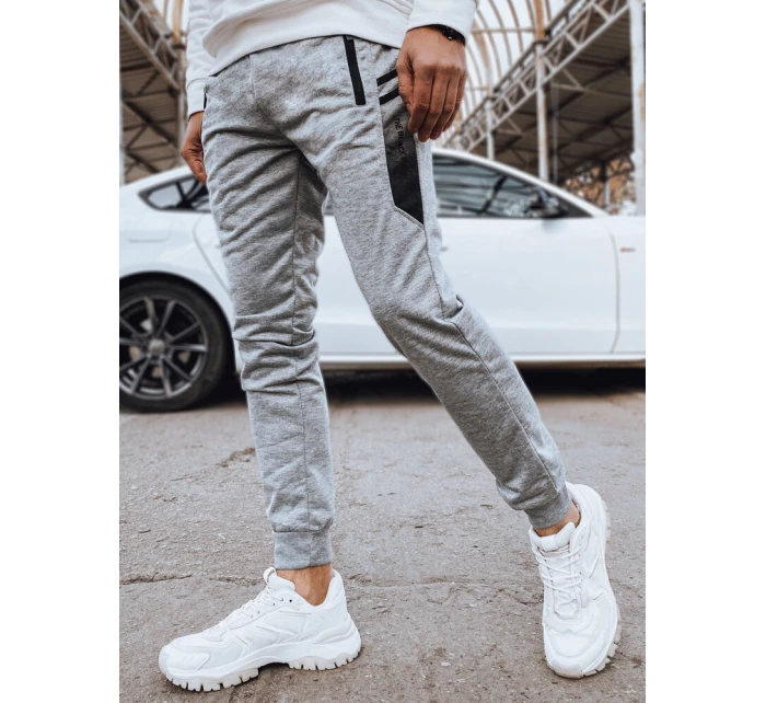 Pánské šedé tepláky Dstreet model 21973463 - FashionStreet Pánské šedé tepláky Dstreet model 21973463 - FashionStreet