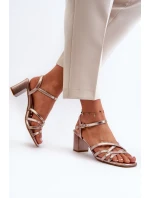 Dámské sandály na podpatku model 21656603 Zlaté - SERGIO LEONE