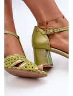 Dámské kožené sandály na podpatku model 21662550 - Maciejka