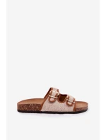 dámské pantofle na korkové platformě s přezkami Camel model 21688452 - Boto dámské pantofle na korkové platformě s přezkami Camel model 21688452 - Boto