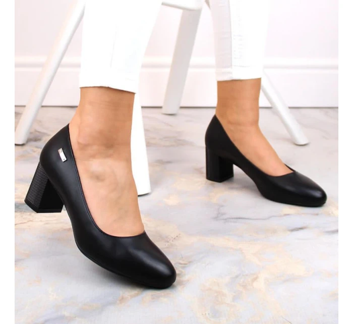 Černé lodičky W s ozdobným model 20709526 - SERGIO LEONE Černé lodičky W s ozdobným model 20709526 - SERGIO LEONE