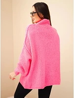 Dámský oversized svetr s příměsí vlny s rolákem a širokými rukávy neonová růžová Dámský oversized svetr s příměsí vlny s rolákem a širokými rukávy neonová růžová