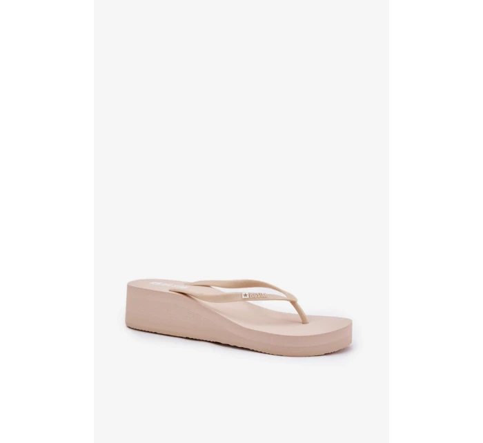 Žabky model 212879 Krok vo veľkom štýle