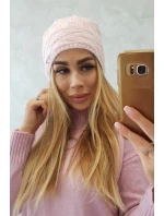 Fleecová čepice pudrově růžová model 18751449 - K-Fashion Fleecová čepice pudrově růžová model 18751449 - K-Fashion