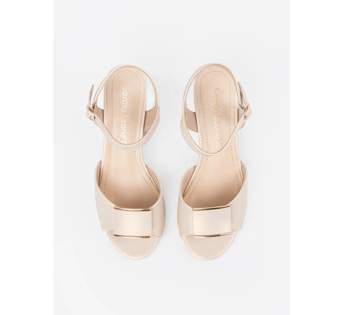 Pohodlné sandály dámské Jasnobeżowy na širokém podpatku Pohodlné sandály dámské Jasnobeżowy na širokém podpatku