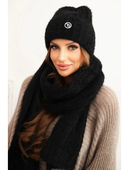 Dámský komplet čepice a z měkké příze černý model 21461088 - K-Fashion Dámský komplet čepice a z měkké příze černý model 21461088 - K-Fashion