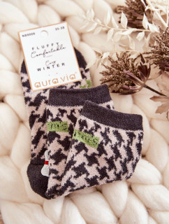Dámske teplé ponožky s vertikálnymi vzormi v sivej a zelenej farbe