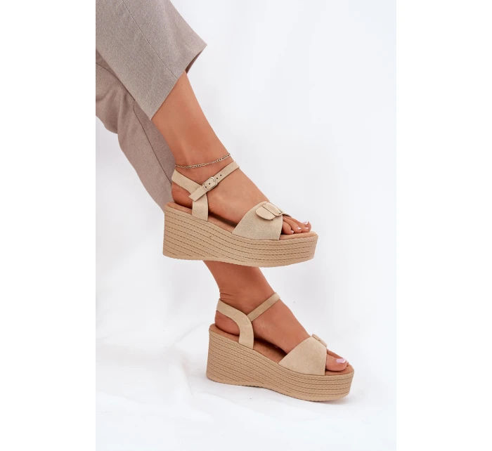 Dámské Sandály Na Klínu S Přezkou Khaki model 21696170 - Boto Dámské Sandály Na Klínu S Přezkou Khaki model 21696170 - Boto