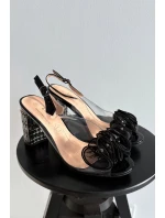 Sandály na podpatku s krystaly D&A MR52-237 Černé