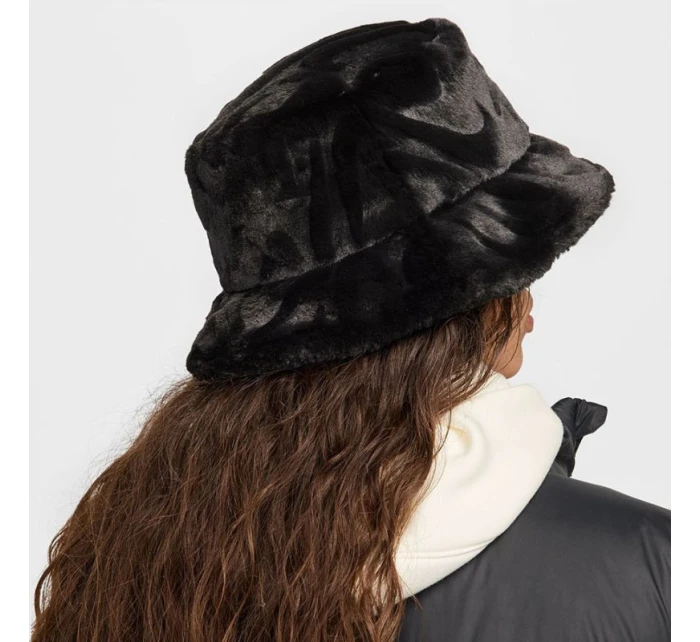 Zateplená čepice model 21427986 - NIKE Zateplená čepice model 21427986 - NIKE