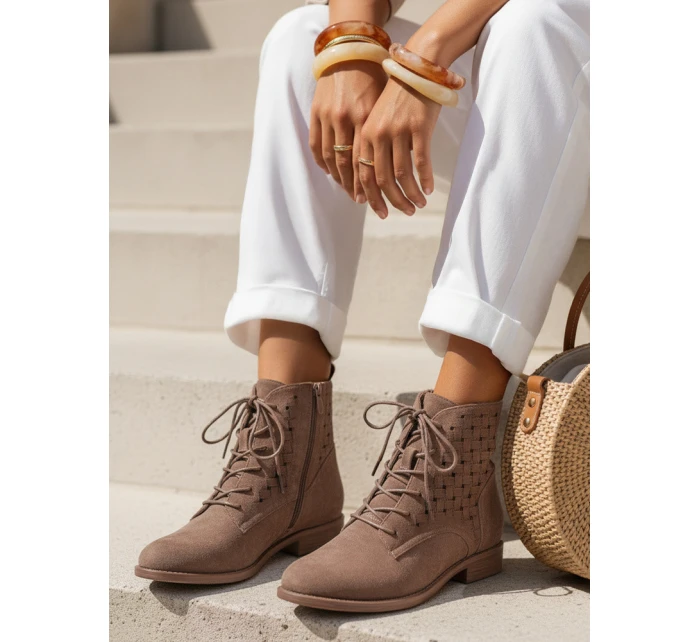 Dámske ažurové šnurovacie čižmy hnedé FashionStreet ZY1347