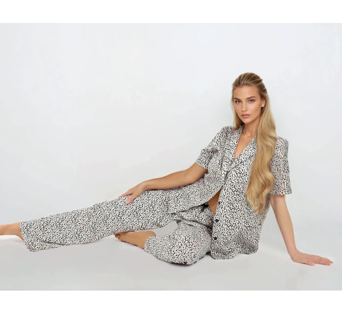 Pyžamo model 21086849 Style Long - Momenti Per Me Pyžamo model 21086849 Style Long - Momenti Per Me