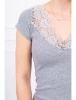 Blúzka s čipkovým výstrihom šedá