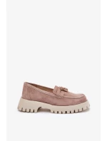 Dámske semišové mokasíny s ozdobným špendlíkom "Miś" Vinceza - béžové Dámske semišové mokasíny s ozdobným špendlíkom "Miś" Vinceza - béžové
