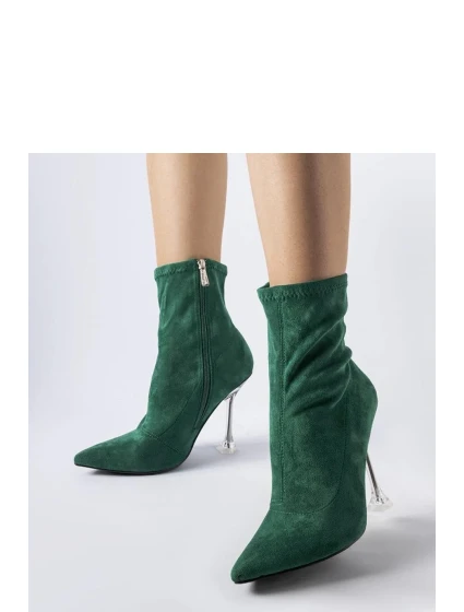 Topánky na podpätku model 204822 Solea Topánky na podpätku model 204822 Solea