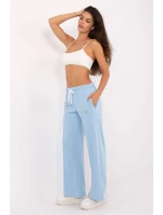 Tepláky model 216507 Relevantnosť