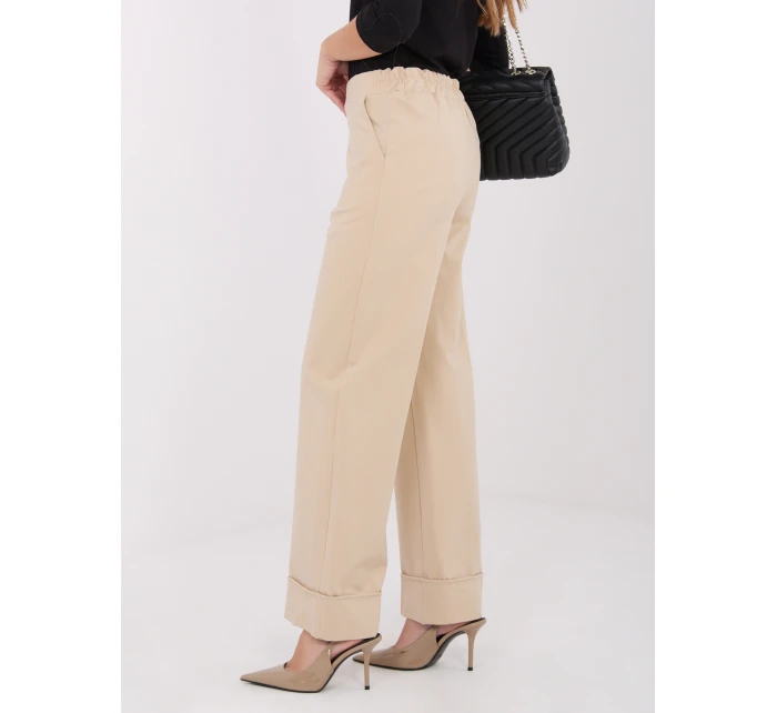 Spodnie IT SP model 21782539 beżowy - FPrice Spodnie IT SP model 21782539 beżowy - FPrice